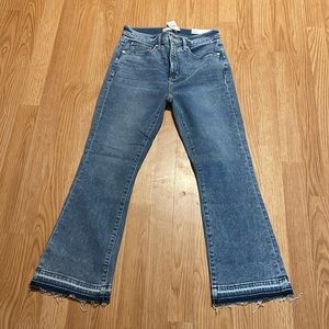 Loft kick crop jeans. NWT